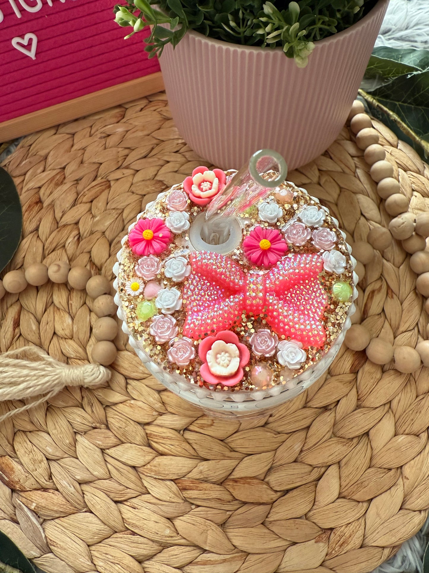 Pink Strawberry & Bow Glass Cup with Straw – 16oz Iced Coffee ,Tea or your favorite drink Glass cup 💕