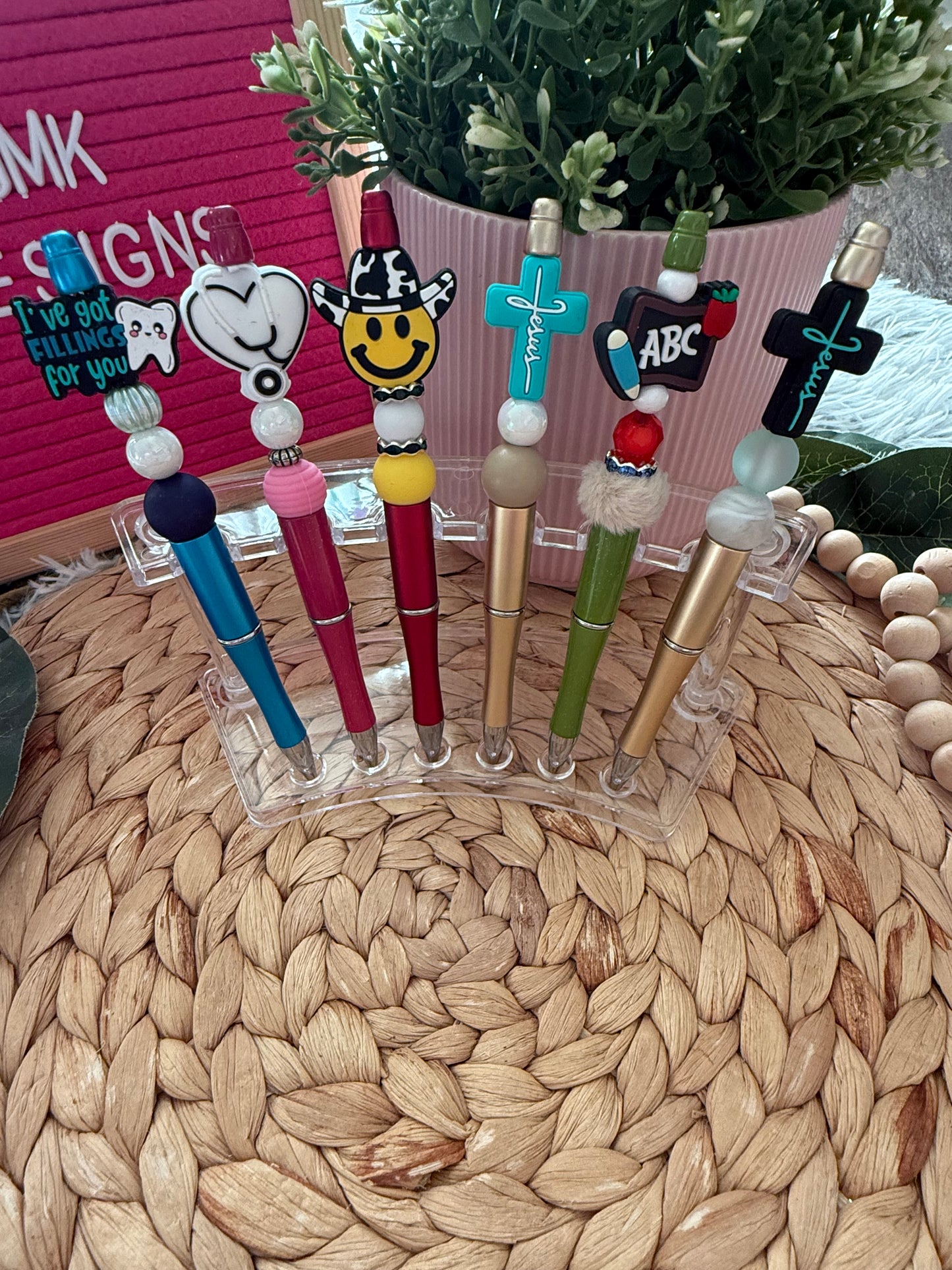 ✨ Custom Beaded Pens – Includes Extra Ink Refill ✨